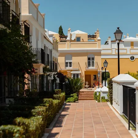 Next To The Beach, With Private Terrace, Bbq And Incredible Sea-view Solarium Ferienhaus Marbella