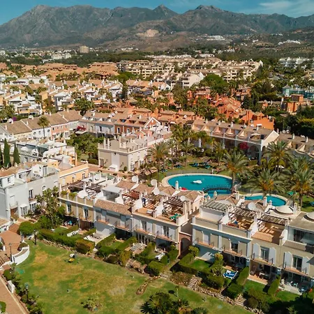 Next To The Beach, With Private Terrace, Bbq And Incredible Sea-view Solarium *