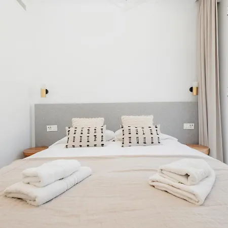 Holiday House next to the beach in Las Dunas, Bahía de Marbella