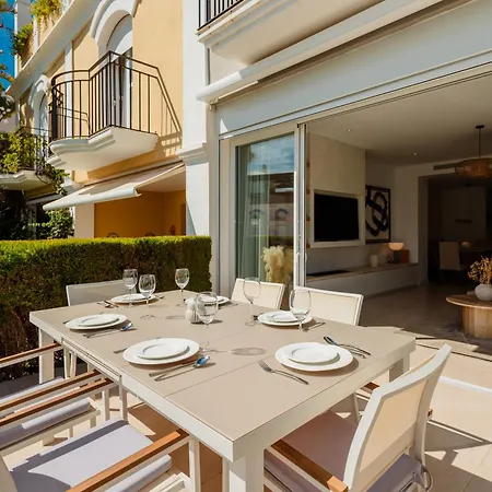 Holiday House next to the beach in Las Dunas, Bahía de Marbella
