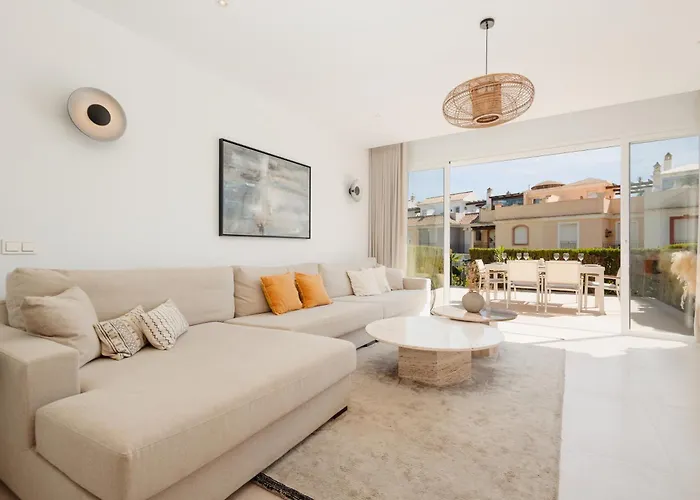 בית נופש Next To The Beach, With Private Terrace, Bbq And Incredible Sea-view Solarium *