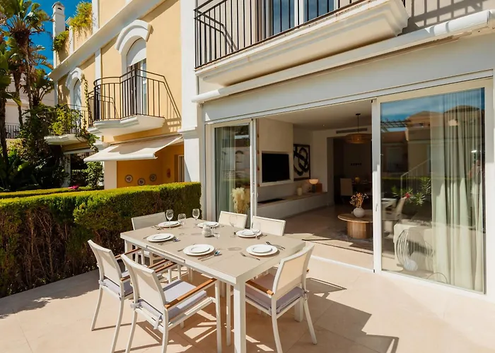 Next To The Beach, With Private Terrace, Bbq And Incredible Sea-view Solarium * מארבלה