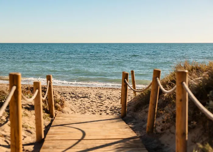 Next To The Beach, With Private Terrace, Bbq And Incredible Sea-view Solarium * מארבלה