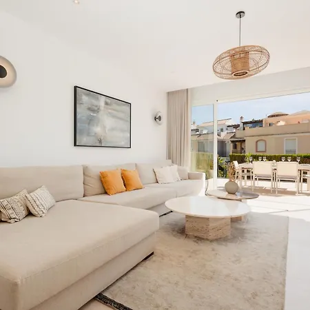 펜션 Next To The Beach, With Private Terrace, Bbq And Incredible Sea-view Solarium *