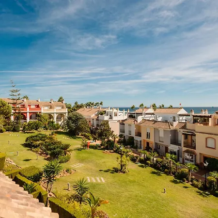 Next To The Beach, With Private Terrace, Bbq And Incredible Sea-view Solarium 펜션