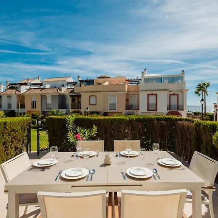 Next To The Beach, With Private Terrace, Bbq And Incredible Sea-view Solarium 펜션 *