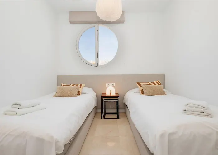 Next To The Beach, With Private Terrace, Bbq And Incredible Sea-view Solarium Semesterbostad *