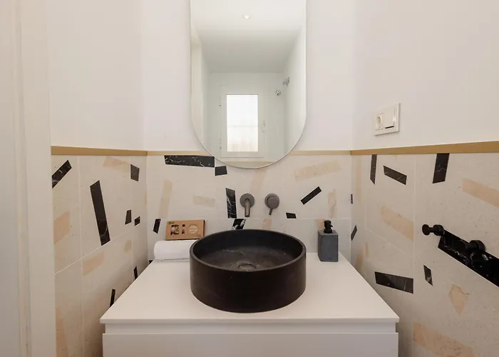 Next To The Beach, With Private Terrace, Bbq And Incredible Sea-view Solarium Semesterbostad *