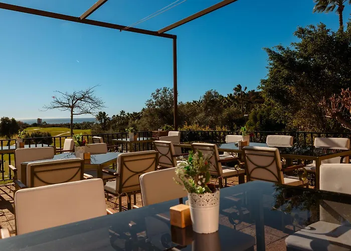 Semesterbostad Next To The Beach, With Private Terrace, Bbq And Incredible Sea-view Solarium Marbella